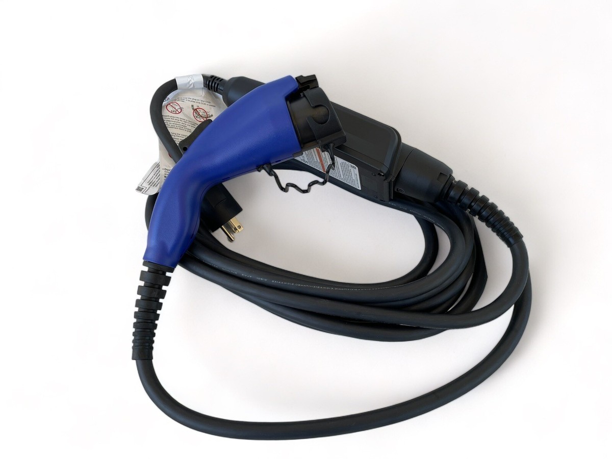 Lexus EV Charger NX 450h+ NX450 electric Plug in Hybrid PHEV