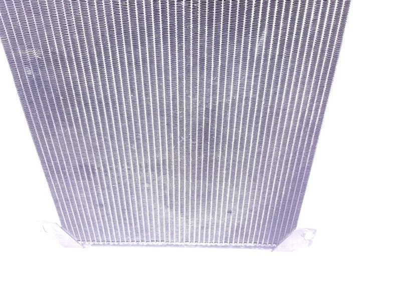 Condensador de aire acondicionado 5,3 L compatible con Buick Rainier 2004-2007 89019256 Foto 4 de 4