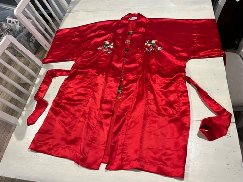 Peacock Brand Robe Women’s M 100% Silk Red Robe Hand Embroidered Dragons Vintage - Picture 3 of 23