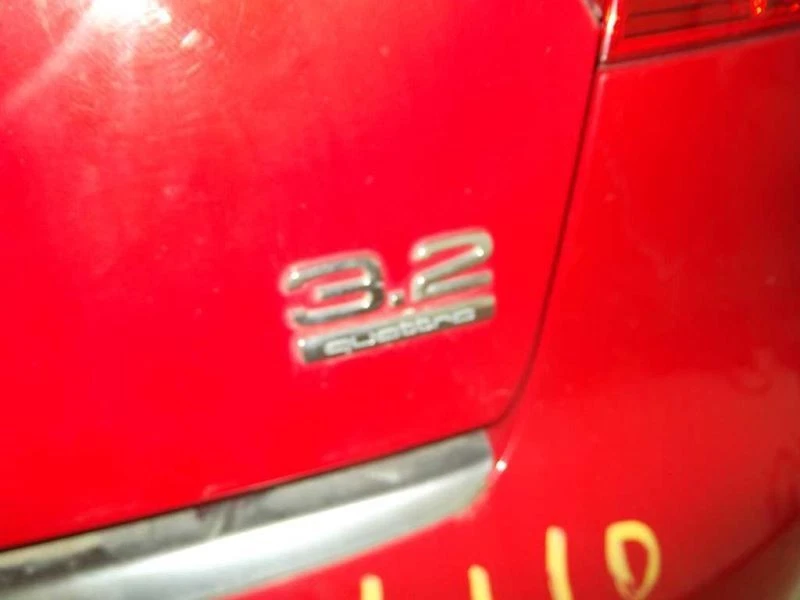 (LOCAL PICKUP ONLY) Passenger Right Front Door Without Convertible Fits 05-08 AU Foto 3 de 4