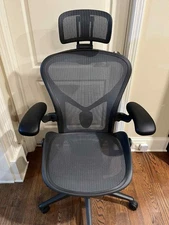 Herman Miller Aeron Office Chair - Remastered Version Size B with Headrest
