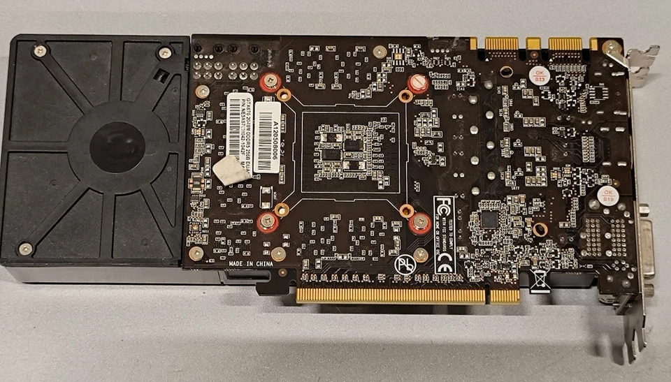 Gainward GTX 670 2GB GDDR5 Graphics Card - Used, Working - Image 2 of 4