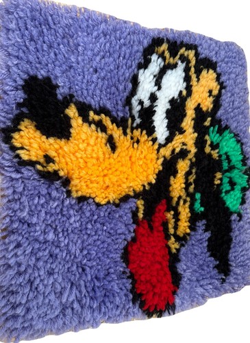 Disney Pluto Latch Hook Kit 13x13” Made In USA Caron Mickey Unlimited Completed