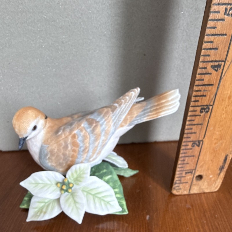 Lenox Handmade Turtle Dove Fine Porcelain Figurine Bird Collectible