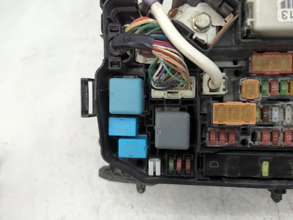 2014-2017 Lexus Ct200h Fusebox Fuse Box Relay Module 82641-75080 NQKWK - Image 2 of 4