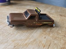 Stomper 4x4 Datsun Body 4 wheel drive