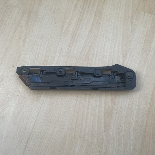 VW Caddy III 2K Touran 1T 05 Halterung Führung Stoßstange vorne Links 1T0807935