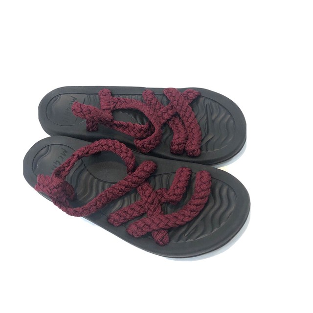 megnya sandals