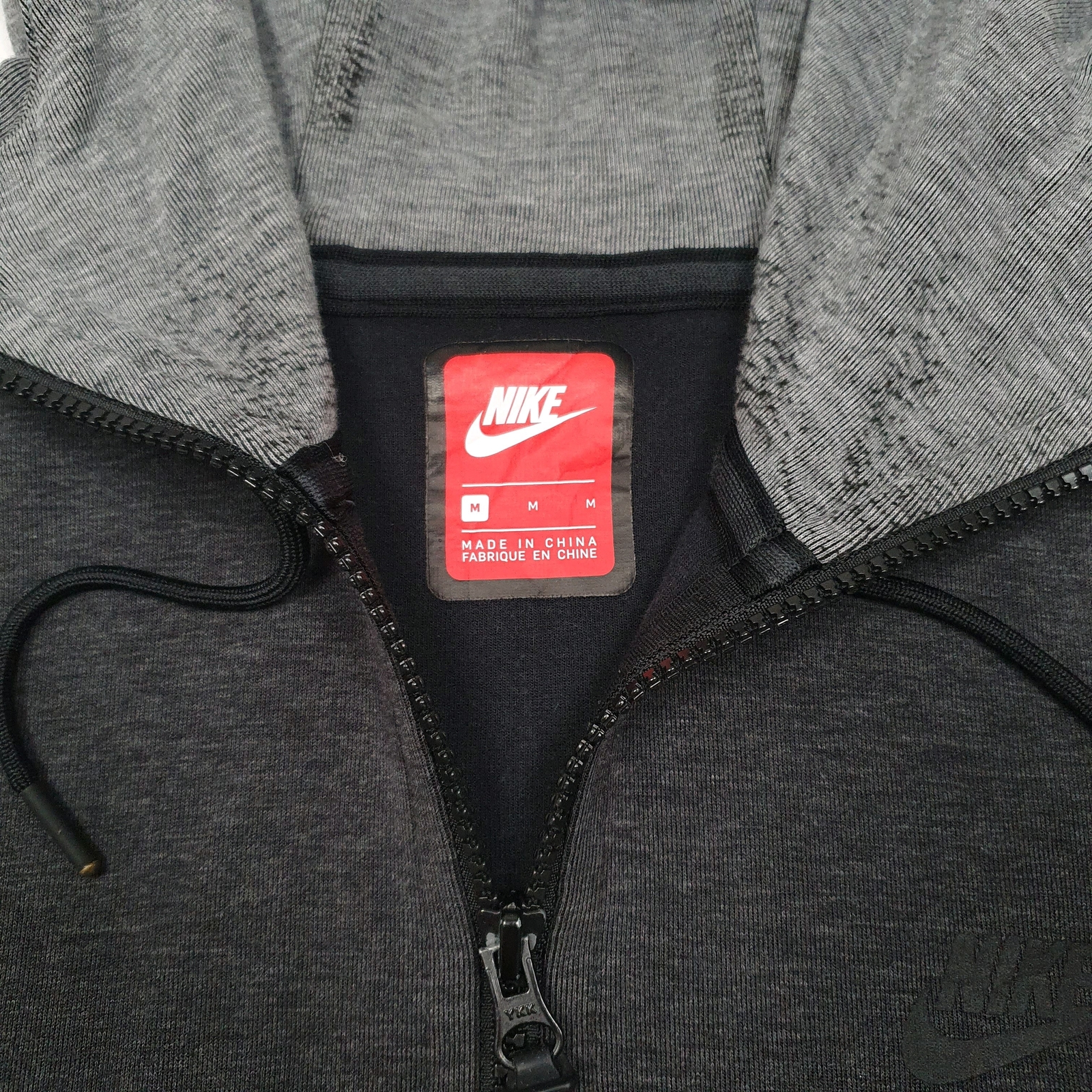 NIKE Full Zip Hoodie Tech Jumper Sweatshirt Mens M image 2