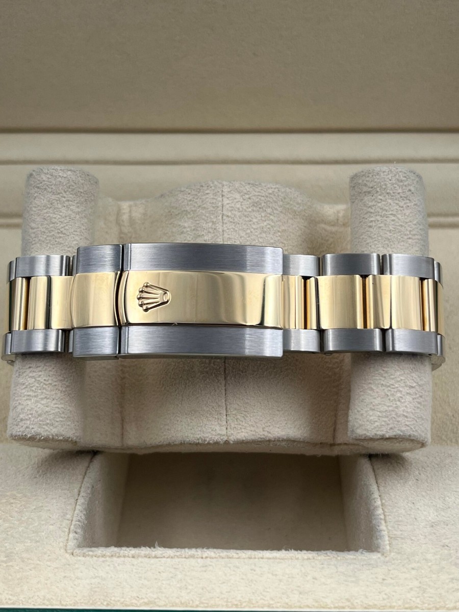 Rolex Sky-Dweller Black Dial Two Tone Oyster Bracelet 326933 Rolex Sky-Dweller Black Dial Two Tone Oyster Bracelet 326933