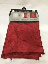 Bed Bath & Beyond Decorative Throw Pillow Cover - Manhattan Red