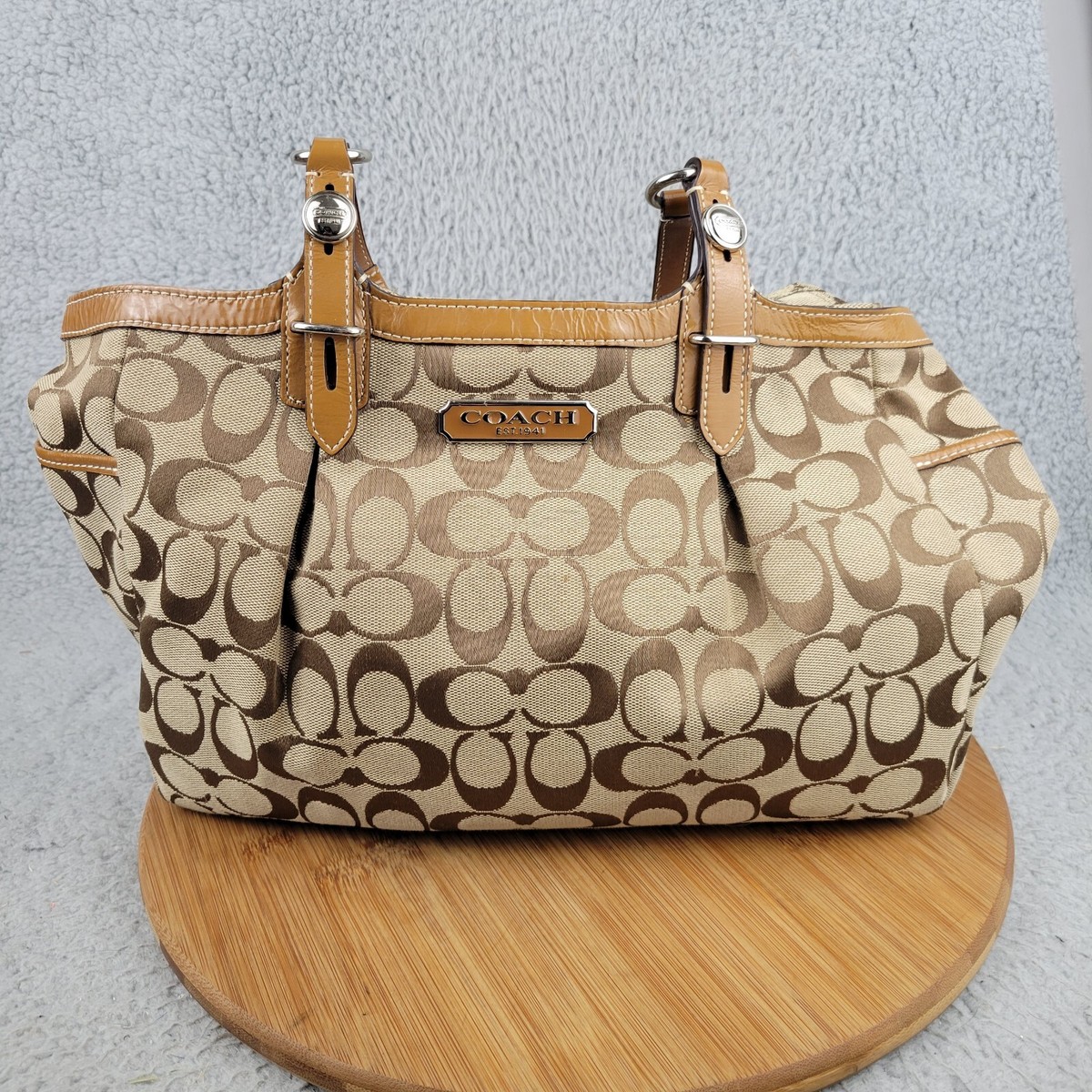 COACH East-West Signature Tote Shoulder Bag Purse Gallery COACH East-West Signature Tote Shoulder Bag Purse Gallery