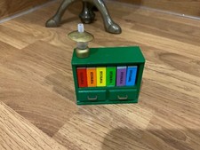 Sylvanian families vintage complete set of school books bookcase and lamp ❤️