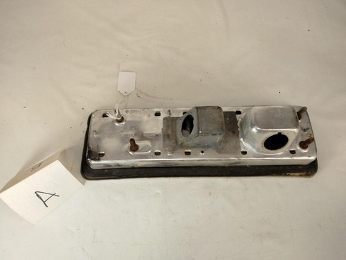 Chevy Nova 1971 luz trasera montaje izquierda fabricante de equipos originales lote A - Imagen 2 de 5