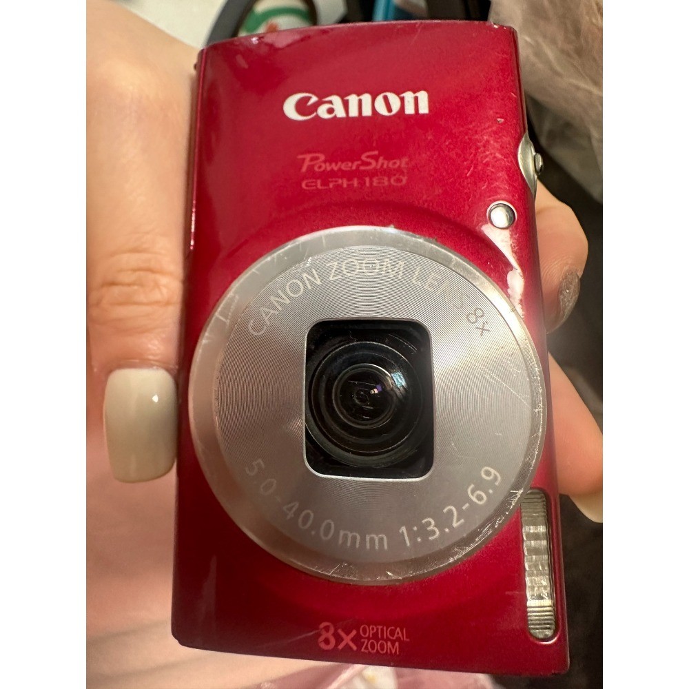 中古 Canon PowerShot ELPH 180 レッド Canon PowerShot ELPH 180 Digital Camera with 8x Optical Zoom
