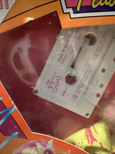 NRFB Vintage 1986 Hasbro Flash'n Sizzle Jem/Jerrica Jem And The Holograms 4003 - Bild 5 von 24