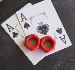 Poker Card Slider - a metal EDC fidget toy | EDC Gateway Poker Card Slider - a metal EDC fidget toy | EDC Gateway
