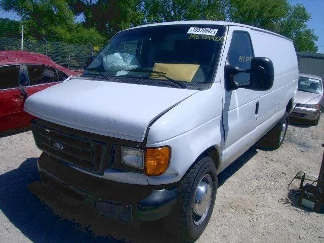 Grille Grille With Painted Inserts Fits 03-07 FORD E150 VAN 895293 Foto 2 de 4