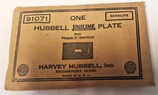 Vintage Brown Bakelite One Gang Light Switch Toggle by Harvey Hubbell Inc. 91071