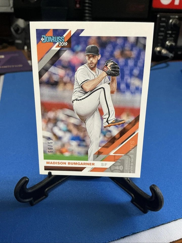2019 Donruss Holo Back #154 Madison Bumgarner /99 - Image 3 of 4