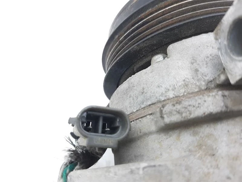 Compresor de aire acondicionado 03-09 Cadillac Escalade 25891792 Foto 4 de 4