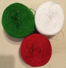 Lace yarn Crystal ColorsG/W/R Acrylic Rayon.900 yards per ball.1 lot of 3 Balls.