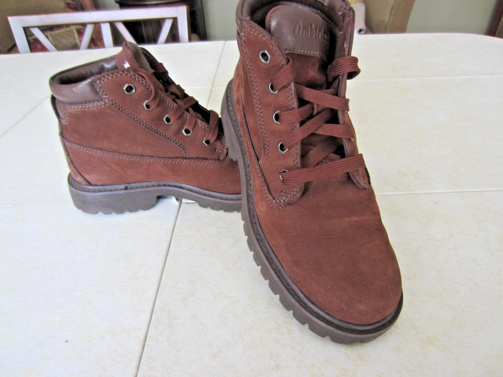 Stivaletti Timberland da trekking donna taglia 7 marroni in pelle scamosciata ECCELLENTI