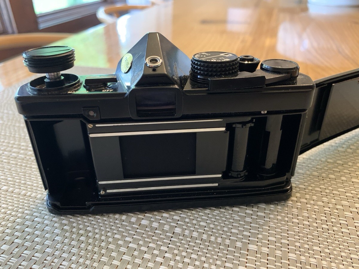 Olympus OM-2 フィルムカメラ ZUIKO 50mm Olympus OM-2 35mm SLR Film