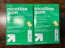 Up  Up -  2 Pk 4mg Gum Stop Smoking Aid -Cool Mint - 100ct Expires Oct/2025