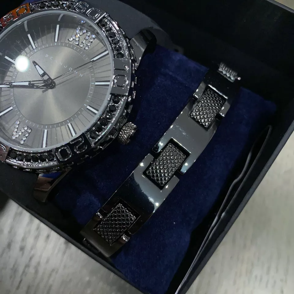 Sean John Hombre Negro Silicona Analógico Reloj y Cadena Pulsera Nuevo SJC51030004 Foto 3 de 4