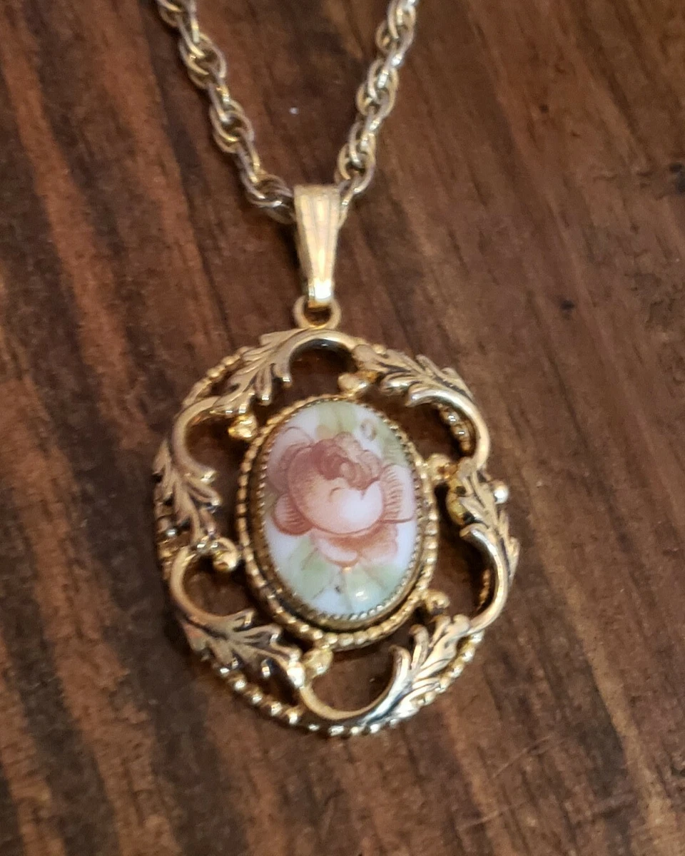 Vtg Whiting Davis Gold Tone Chain Pink Floral Pendant Necklace 21