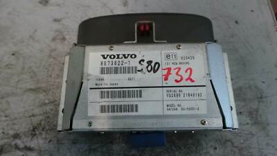Display Boardcomputer Volvo V70  8673822-1  86738221