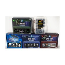 WizKids Star Trek Star Trek Attack Wing Collection 37 - Starter Set  VG /EX
