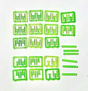 Warhammer 40K Lot Green Gauss Rod Sprues and Mixed Bases