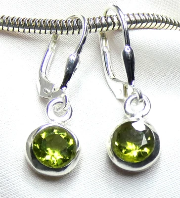 💚Ohrhänger 925 Silber Klappbrisur fac Peridot Olivin ca. 8 mm im Durchmesser💚 - Bild 1 von 4