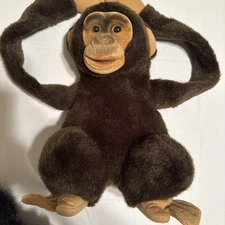 HOSUNG Chimpanzee Realistic Monkey 15” Hand Puppet Wrap vintage 1992