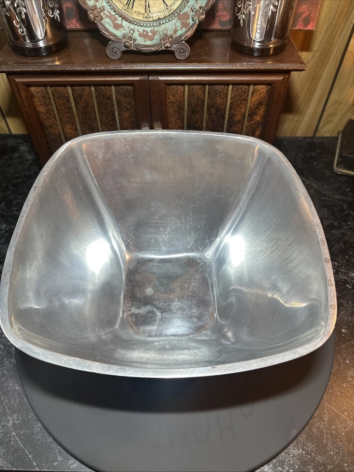 Cuenco grande de granero de cerámica de 9,75" x 9,75" aleación de metal aluminio Foto 2 de 4