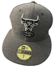 NWOT New Era Chicago Bulls 59FIFTY Fitted Hat Gray Black Size 7