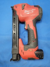MILWAUKEE 2448-20 1" CABLE STAPLER 