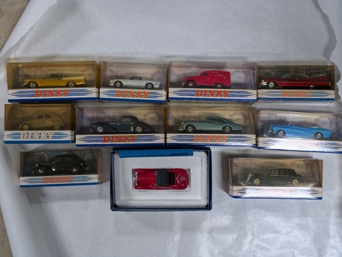Lot 11 Matchbox The Dinky Collection Die Cast Autos NEU IN BOX einige Boxen getragen