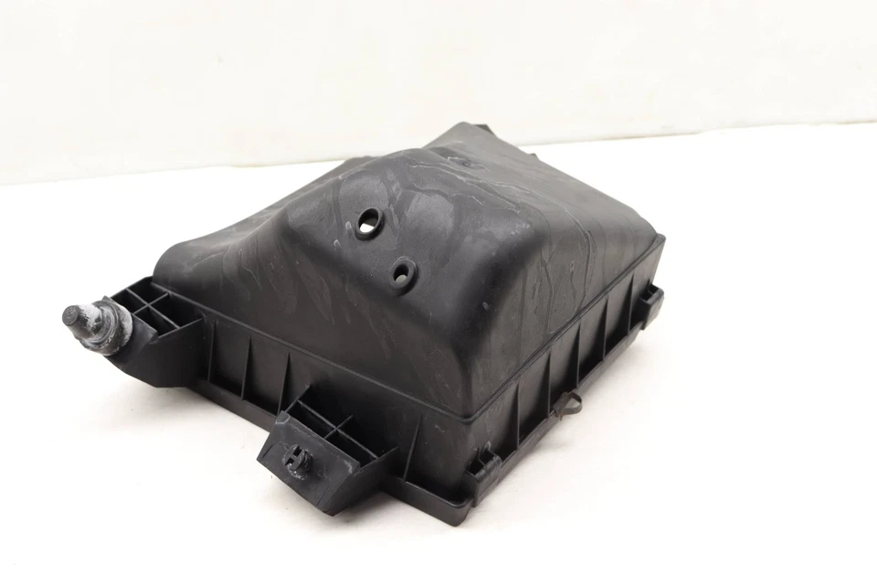 AUDI A6 QUATTRO 2002-2004 2,7 L - Filtro limpiador de aire inferior CAJA/carcasa Foto 2 de 4