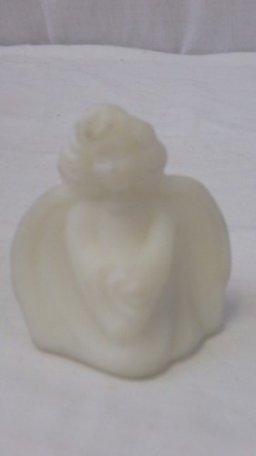 Vintage Fenton Satin weiß Blumenmuster Gebetsengel - Bild 2 von 6