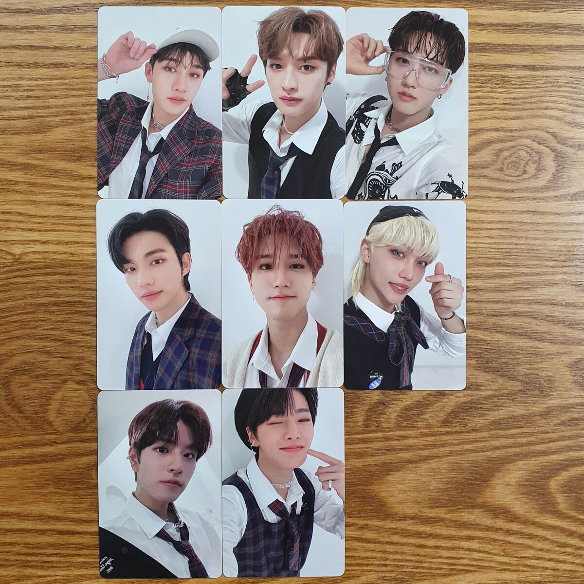 Official Photocard Set 8 Pcs Stray Kids Holiday Special