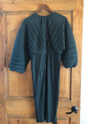 French Connection Emerald Green Dress - Size US4 - Perfect for Christmas drinks! | eBay French Connection Emerald Green Dress - Size US4 - Perfect for Christmas drinks! | eBay