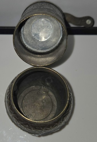 Turkish Copper Maual Hand Grinder Mill For Coffee, Spices, And Pepper - Picture 3 of 8