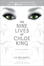 The Nine Lives of Chloe King: The Fallen; The Stolen; The Chosen - GOOD