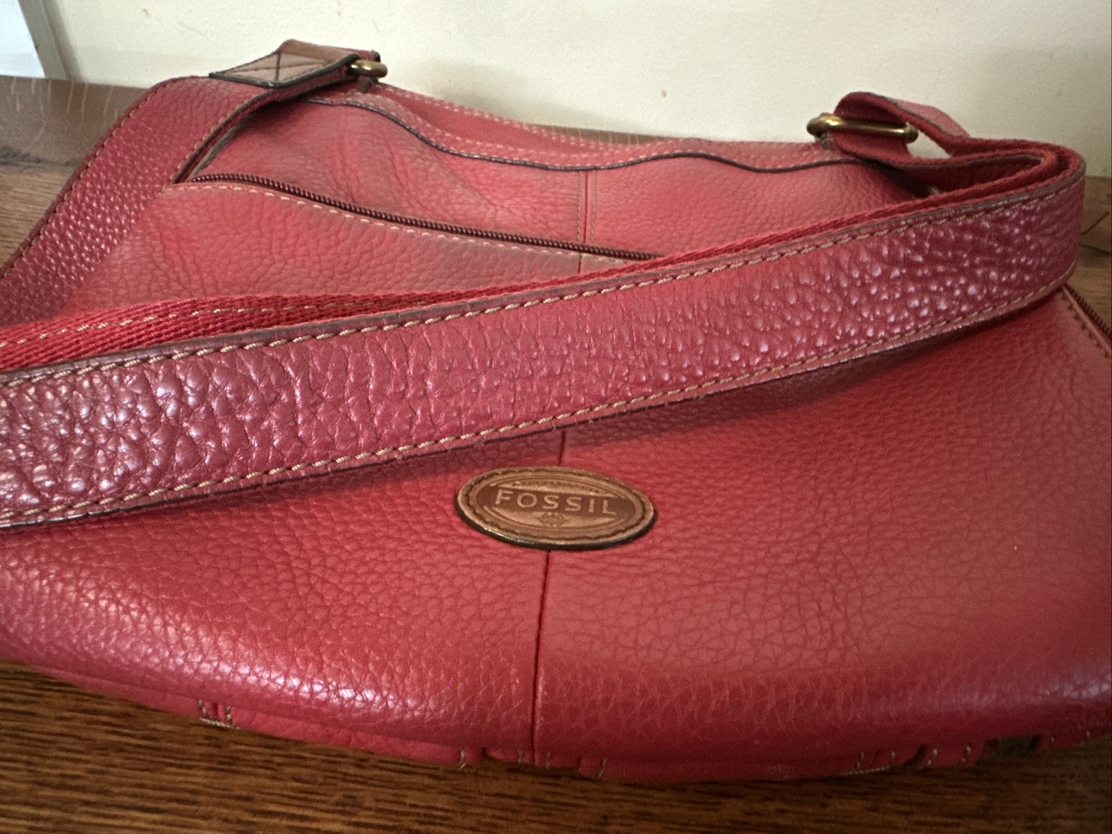 FOSSIL MORGAN RED LEATHER MUTI-FUNCTION CROSSBODY… - image 16
