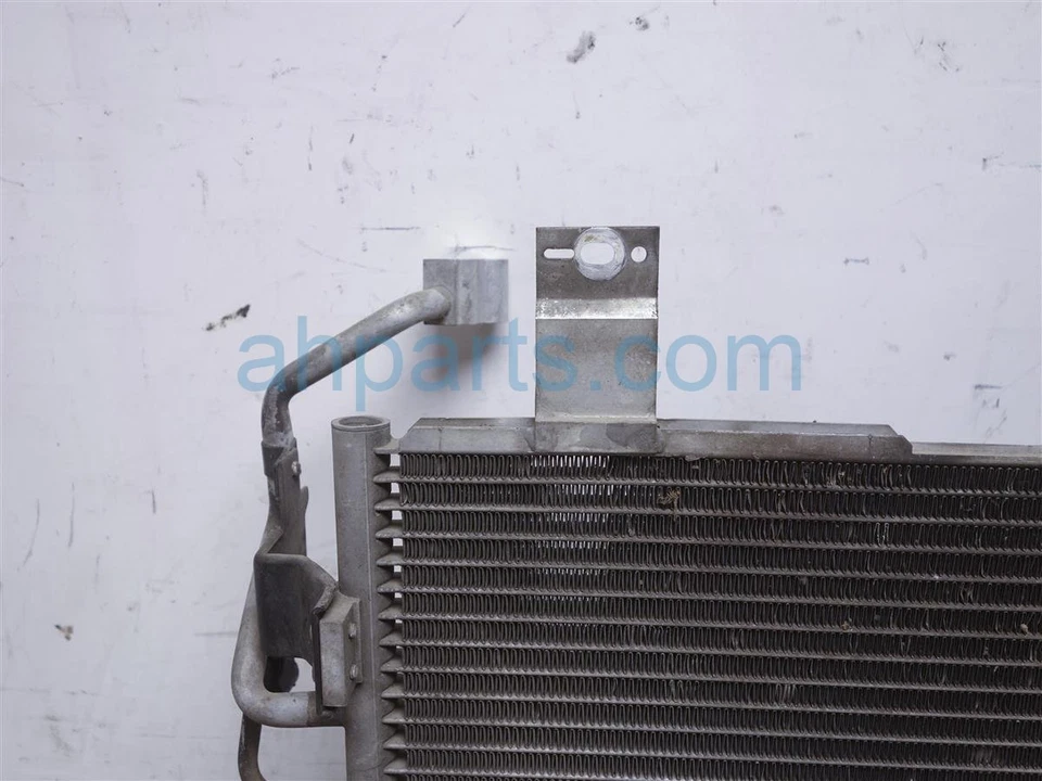 Condensador de aire acondicionado Mazda 2003-2008 6 ac Gk2g-61-480 k Foto 4 de 4
