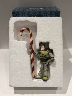 disney traditions buzz