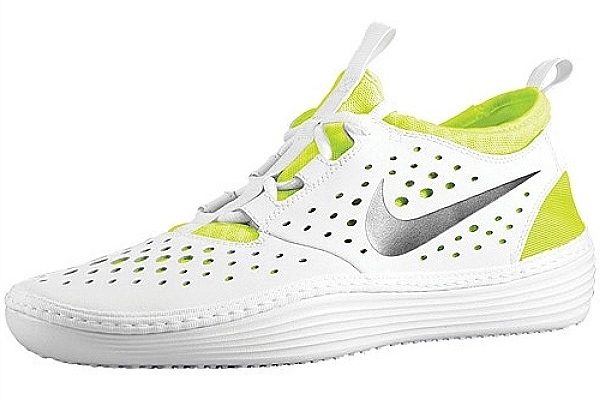 nike solarsoft running shoes